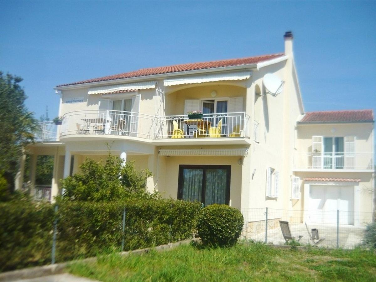 Apartments & Rooms Boris Sukošan エクステリア 写真